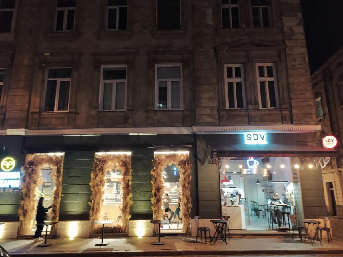 Apartment In The Centre Of Liov Exterior foto