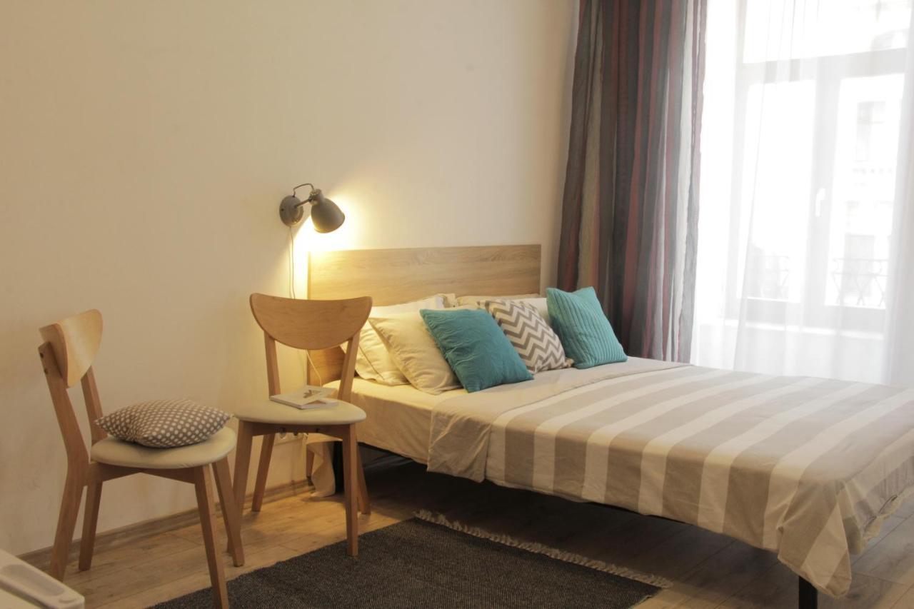 Apartment In The Centre Of Liov Exterior foto